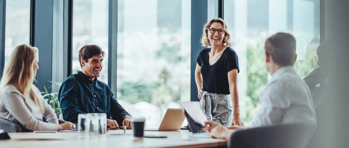 Businesspeople in a meeting